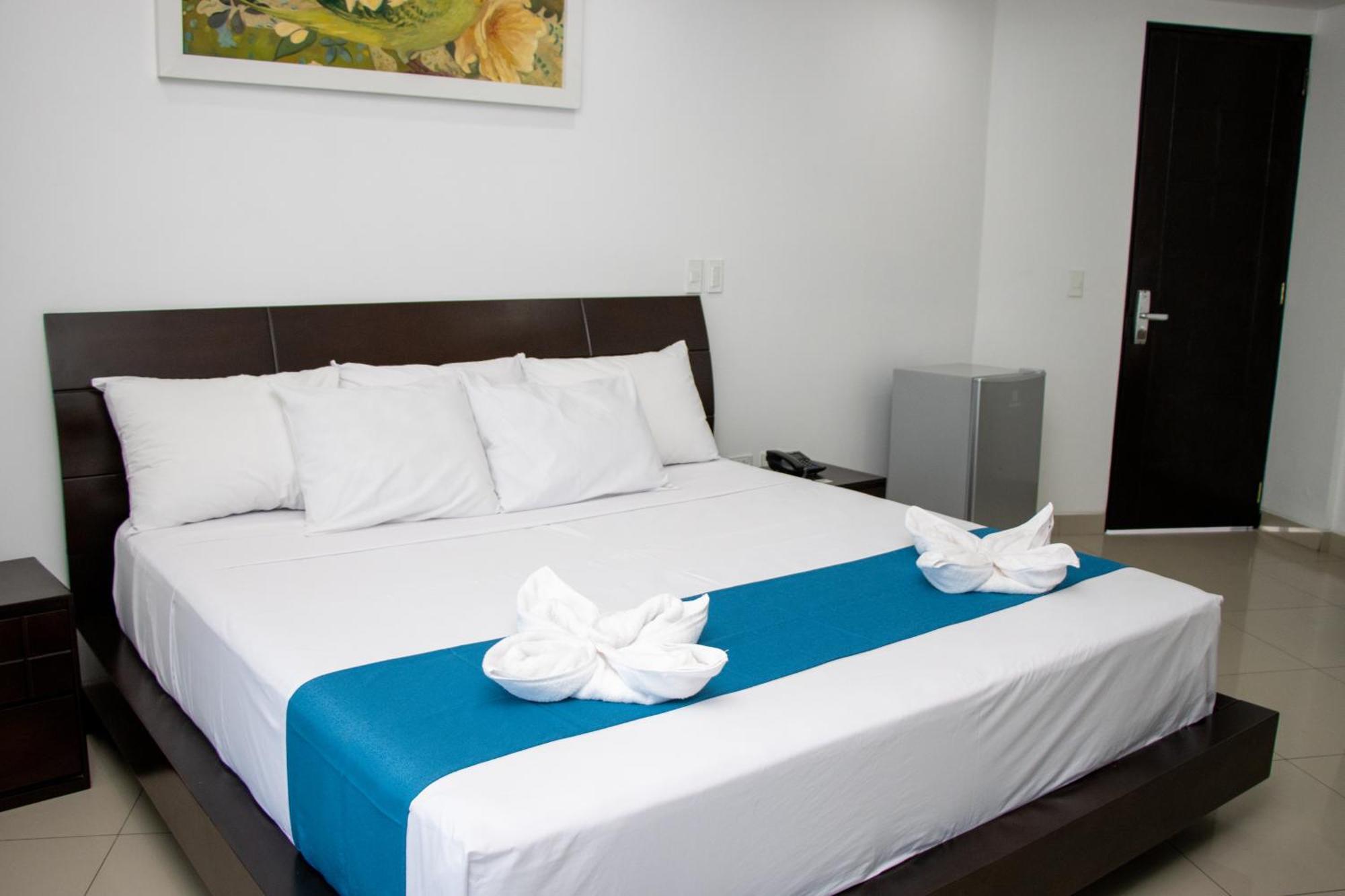 Rbb Brito Hotel Tarapoto Exterior photo